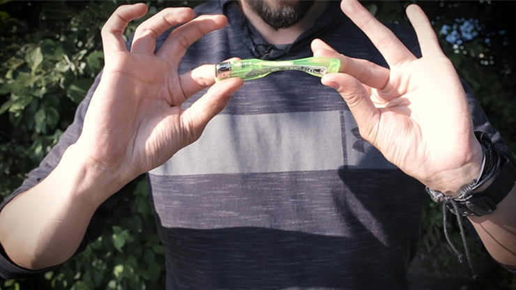 Meltdown by Jimmy Strange (Gimmicks and Online Instructions) - Trick