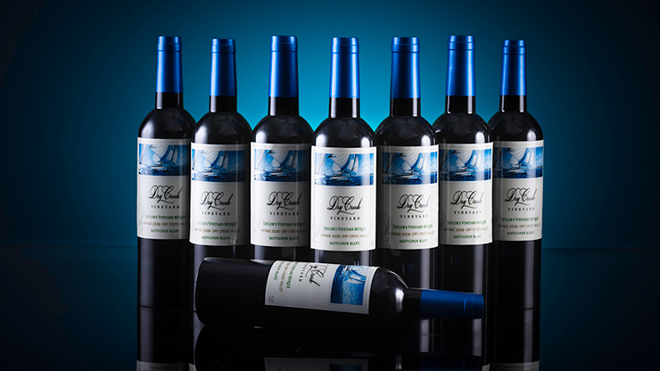 Ocean Multiplying Wine Bottles by Tora Magic - Trick