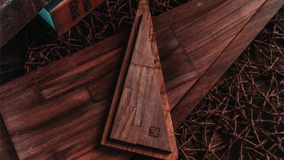 Collector's Triangle Large (Gimmicks and Online Instructions) by Secret Factory - Trick