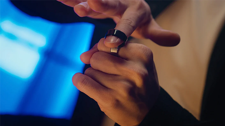 The Halo Project (Silver) Size 10 (Gimmicks and Online Instructions) by Patrick Kun - Trick