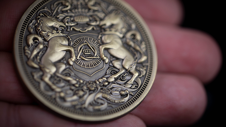 KINGS SECRET Special Edition (Gimmicks and Online Instruction) by Mark Bennett and Matthew Wright - Trick