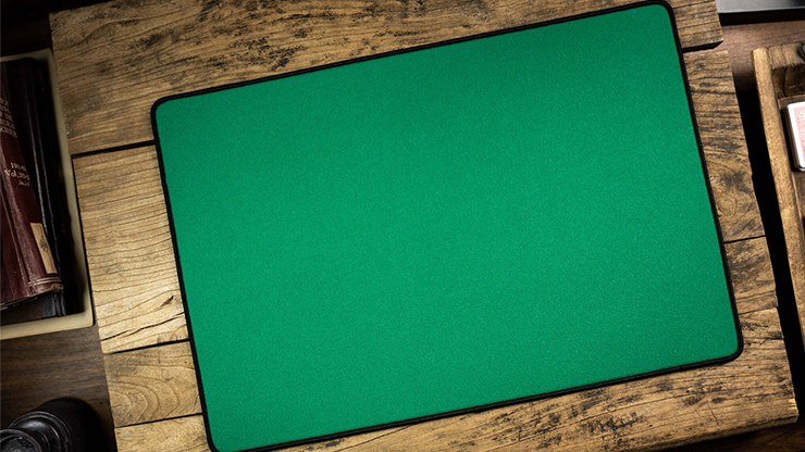 Sewn-Edge Basic Close-Up Pad (Green) by TCC Presents - Trick